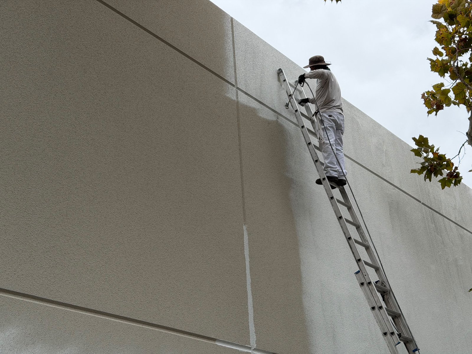 Commercial Building Repaint in Fremont, CA – primer application 4