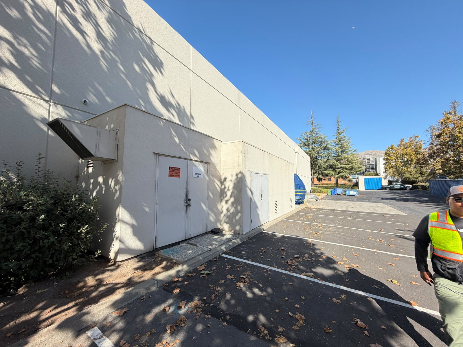 Commercial Building Repaint in Fremont, CA – finished result 4